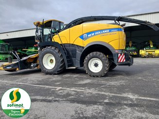 Self-propelled forage harvester New Holland FR550 - 9