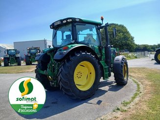 Farm tractor John Deere 6110R - 2