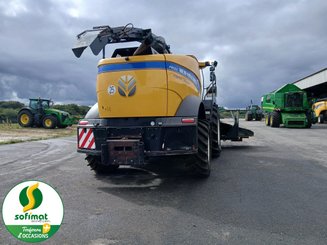 Self-propelled forage harvester New Holland FR550 - 7