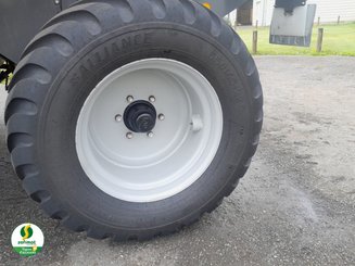 Round baler Massey Ferguson 4160V - 8