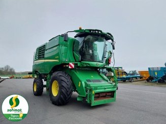 Combine harvester John Deere T670 - 6
