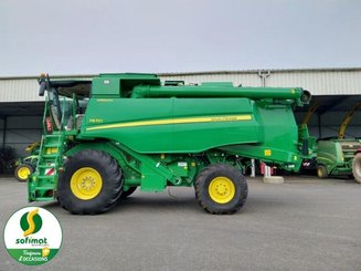 Combine harvester John Deere T670 - 1