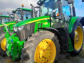 Farm tractor John Deere 6120M - 3