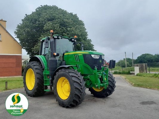 Farm tractor John Deere 6195M - 1