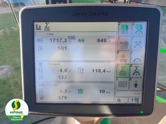 Self-propelled forage harvester John Deere 8300 - 7