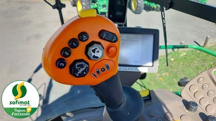 Self-propelled forage harvester John Deere 8600 - 21