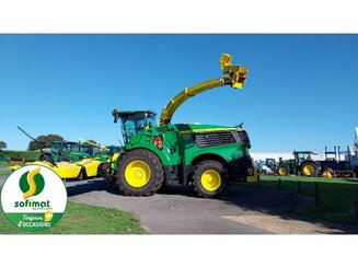 Self-propelled forage harvester John Deere 9900 - 25