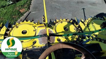 Self-propelled forage harvester John Deere 9900 - 19