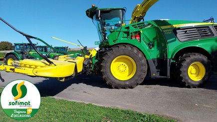 Self-propelled forage harvester John Deere 9900 - 2