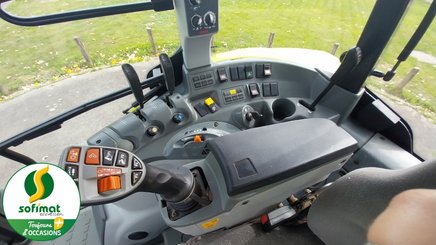 Farm tractor Claas ARION430 - 19