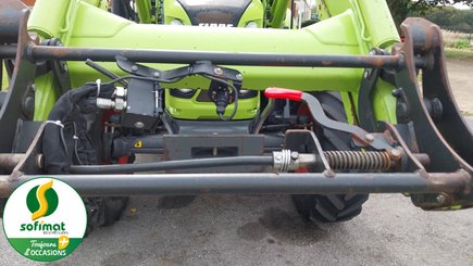 Farm tractor Claas ARION430 - 13