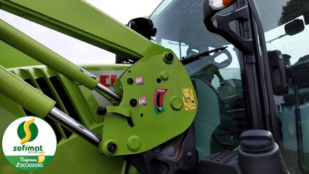 Farm tractor Claas ARION430 - 15