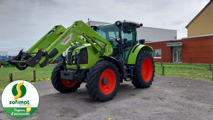 Farm tractor Claas ARION430 - 1