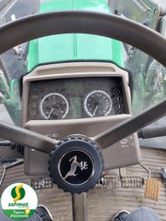 Farm tractor John Deere 6120M - 3