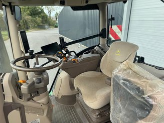 Farm tractor John Deere 6R175 - 7