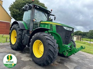 Farm tractor John Deere 7270R - 10