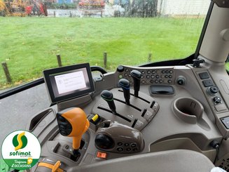 Farm tractor John Deere 6155R - 10
