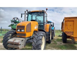 Farm tractor Renault ARES610RZ - 4