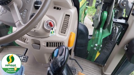 Farm tractor John Deere 6120M - 14