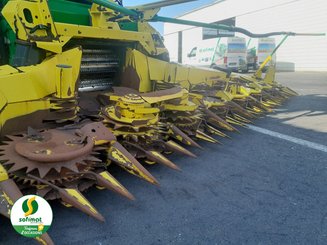 Self-propelled forage harvester John Deere 9700 - 7
