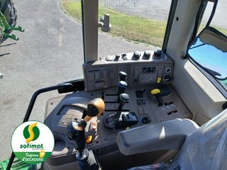 Farm tractor John Deere 6120M - 6