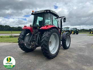 Farm tractor Massey Ferguson 5611 - 3