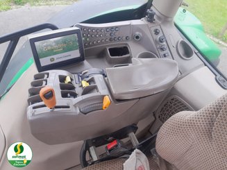 Farm tractor John Deere 6210R - 10
