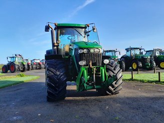 Farm tractor John Deere 7720 - 2