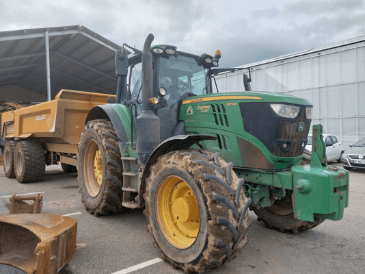 Farm tractor John Deere 6175M - 1