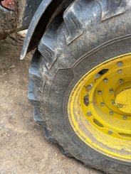 Farm tractor John Deere 6M140 - 8