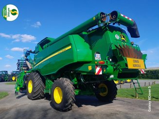 Combine harvester John Deere T560HM - 4