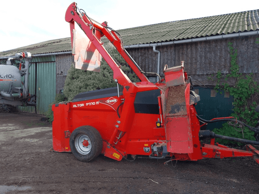 Silage wagon - straw shredder Kuhn ALTOR 5070 M - 1