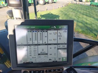 Farm tractor John Deere 6R130 - 15
