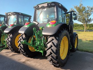 Farm tractor John Deere 6120M - 1