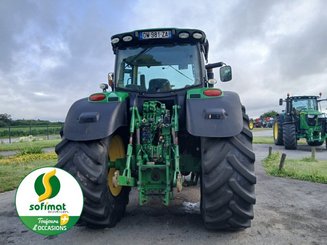Farm tractor John Deere 6215R - 3
