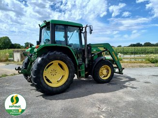 Farm tractor John Deere 6110CTC4RM - 1
