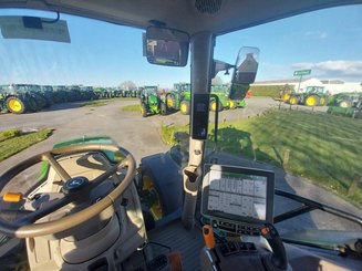 Farm tractor John Deere 6R130 - 13