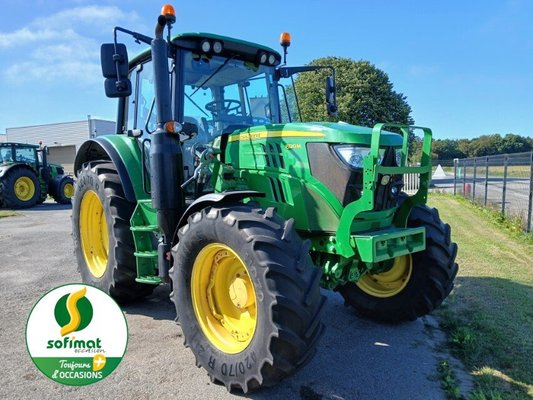 Farm tractor John Deere 6120M - 1