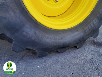 Self-propelled forage harvester John Deere 9700 - 23