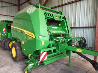 Round baler John Deere V461R - 1