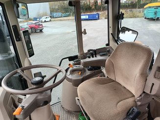 Farm tractor John Deere 6120M - 4