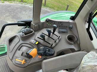 Farm tractor John Deere 6130M - 4