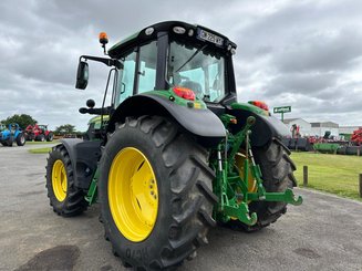 Farm tractor John Deere 6130M - 1