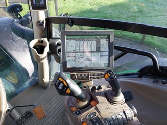 Farm tractor John Deere 6R185 - 17