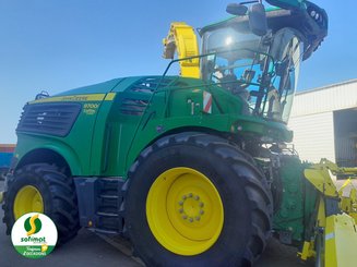 Self-propelled forage harvester John Deere 9700 - 3
