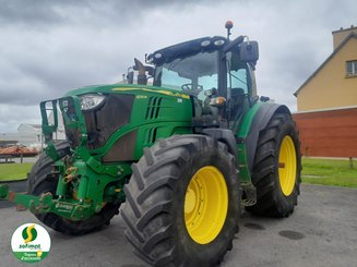 Farm tractor John Deere 6210R - 1