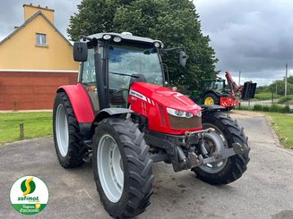 Farm tractor Massey Ferguson 5611 - 1