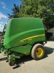 Round baler John Deere 990 - 4