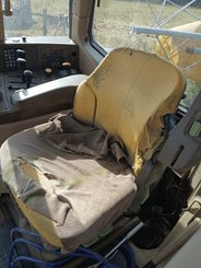 Farm tractor John Deere 6620 - 8