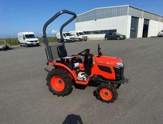 Garden tractor Kubota B1181D - 1